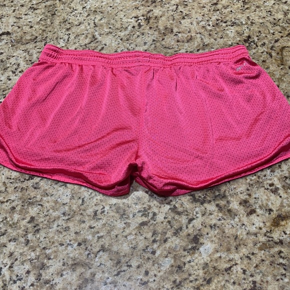 Nike shorts - Picture 5 of 5